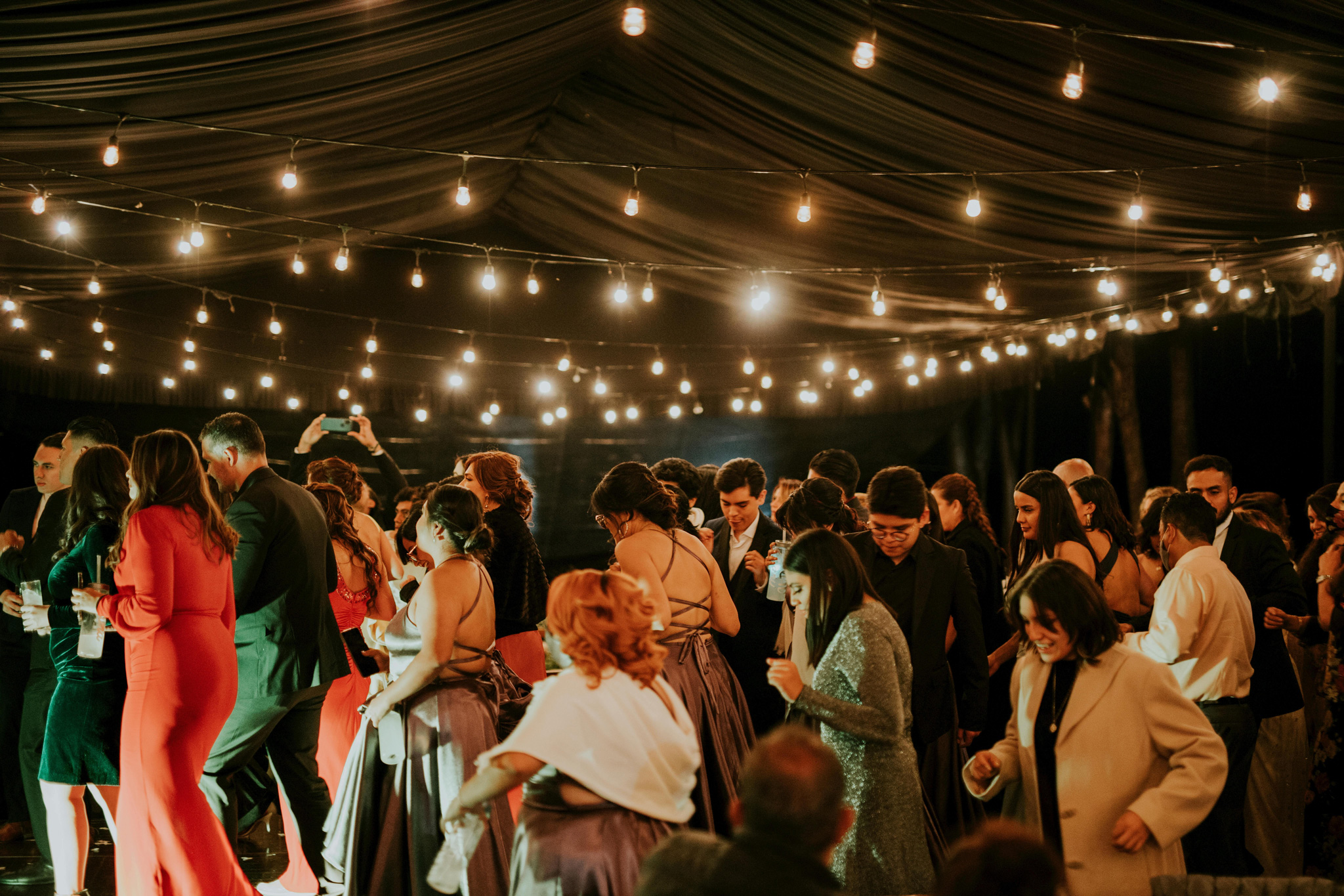 The Secret Sauce to Choosing the Perfect DJ for Your Wedding